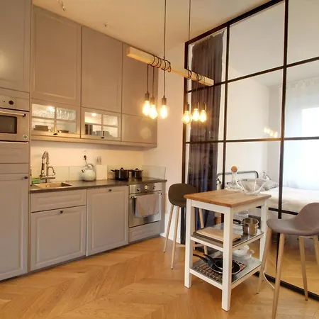 Modern 85m2 Apartment, Powisle *