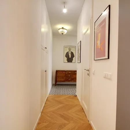 Modern 85m2 Apartment, Powisle Appartement